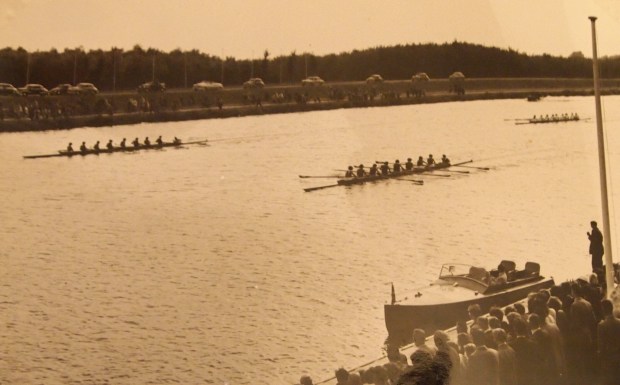 1954 women's eight repechage