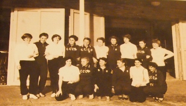 GB and Russian teams