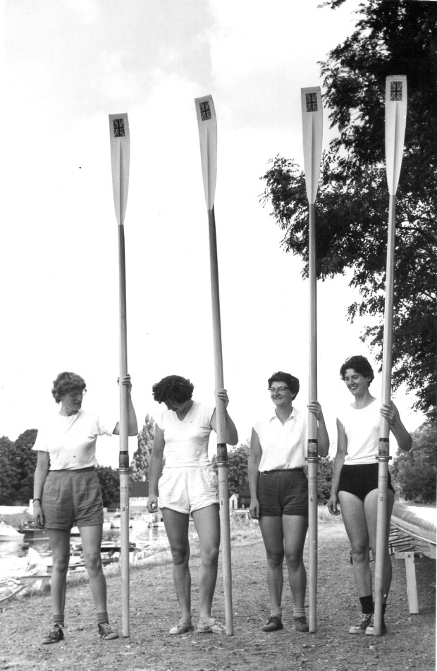 1962 – note union jack orientation – Ann-Daph-Jill-MPBR