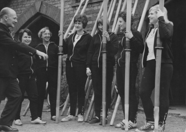 1966-Bill Peer Coach-Ellis-Innes-Meikle-Woodward-Arthur-Austin