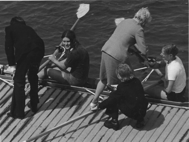 1974-Nat Champs Bird and Darling 2nd E Lester presenting medals.