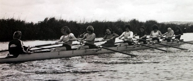 W8 on the Exeter Ship Canal