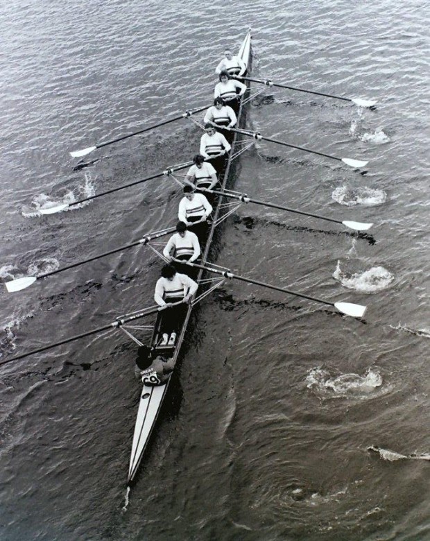 women's eight at the finish