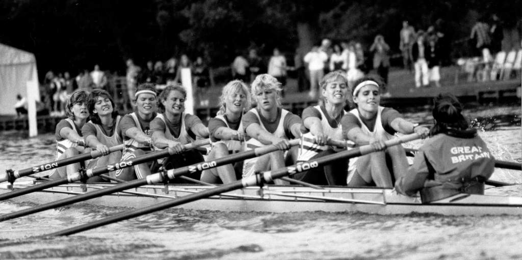 Women's eight racing